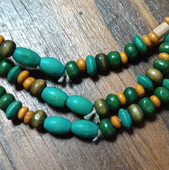Handmade Wooden Bead Turquoise Southwestern Style Necklaces (3) - Picture 6 of 8